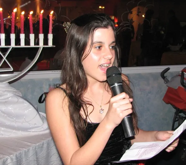 An Israeli girl celebrating her Bat Mitzvah ceremony