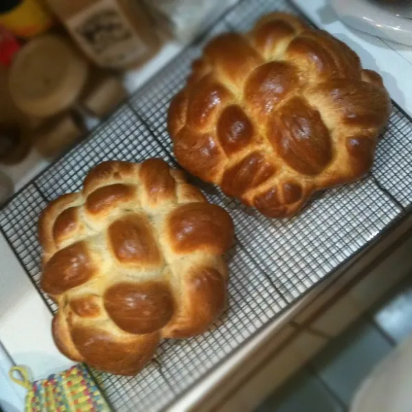 A round challah bread, the traditional shape baked for Rosh Hashanah