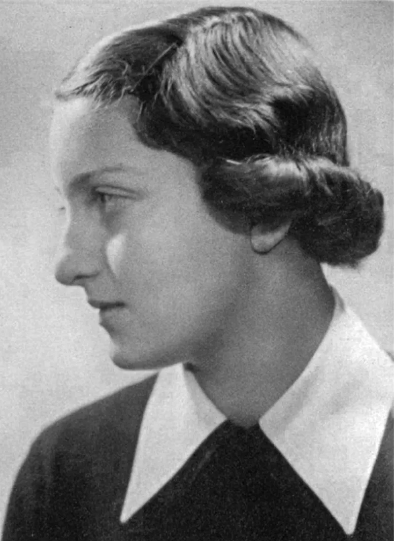Portrait photograph of Hannah Senesh, Jewish paratrooper and resistance fighter