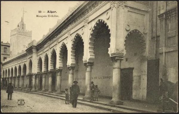 A family arriving in France as part of the pied-noir exodus from Algeria in 1962