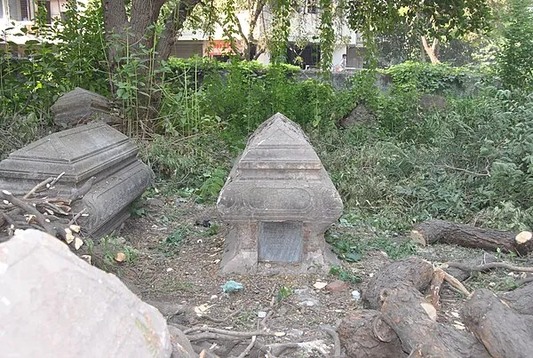 Iraqi Jewish immigrants arriving in Israel during Operation Ezra and Nehemiah, 1951