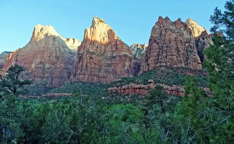 Abraham gazing at the stars, representing the covenant promise