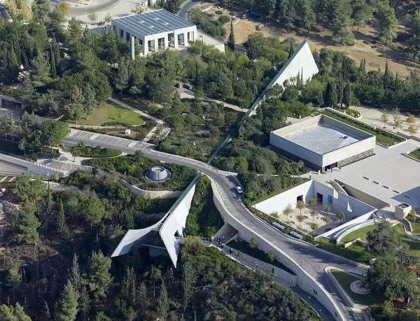 The triangular prism structure of the Yad Vashem Holocaust History Museum